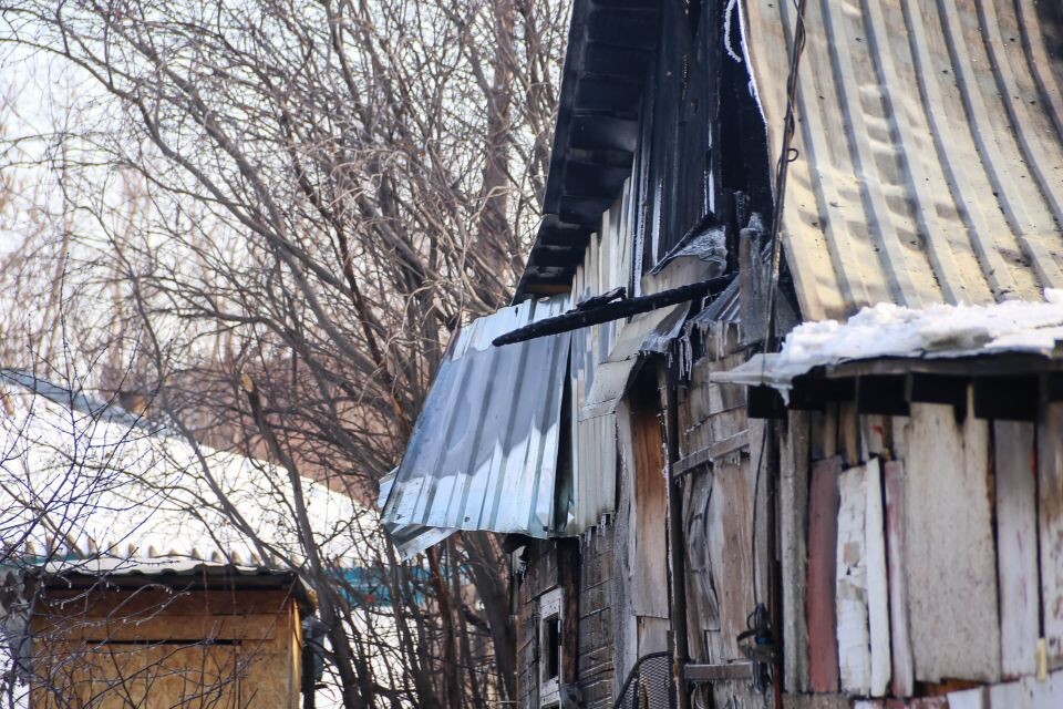    Последствия пожара на улице Газобетонной . Источник: Виталий Барабаш/"Толк"