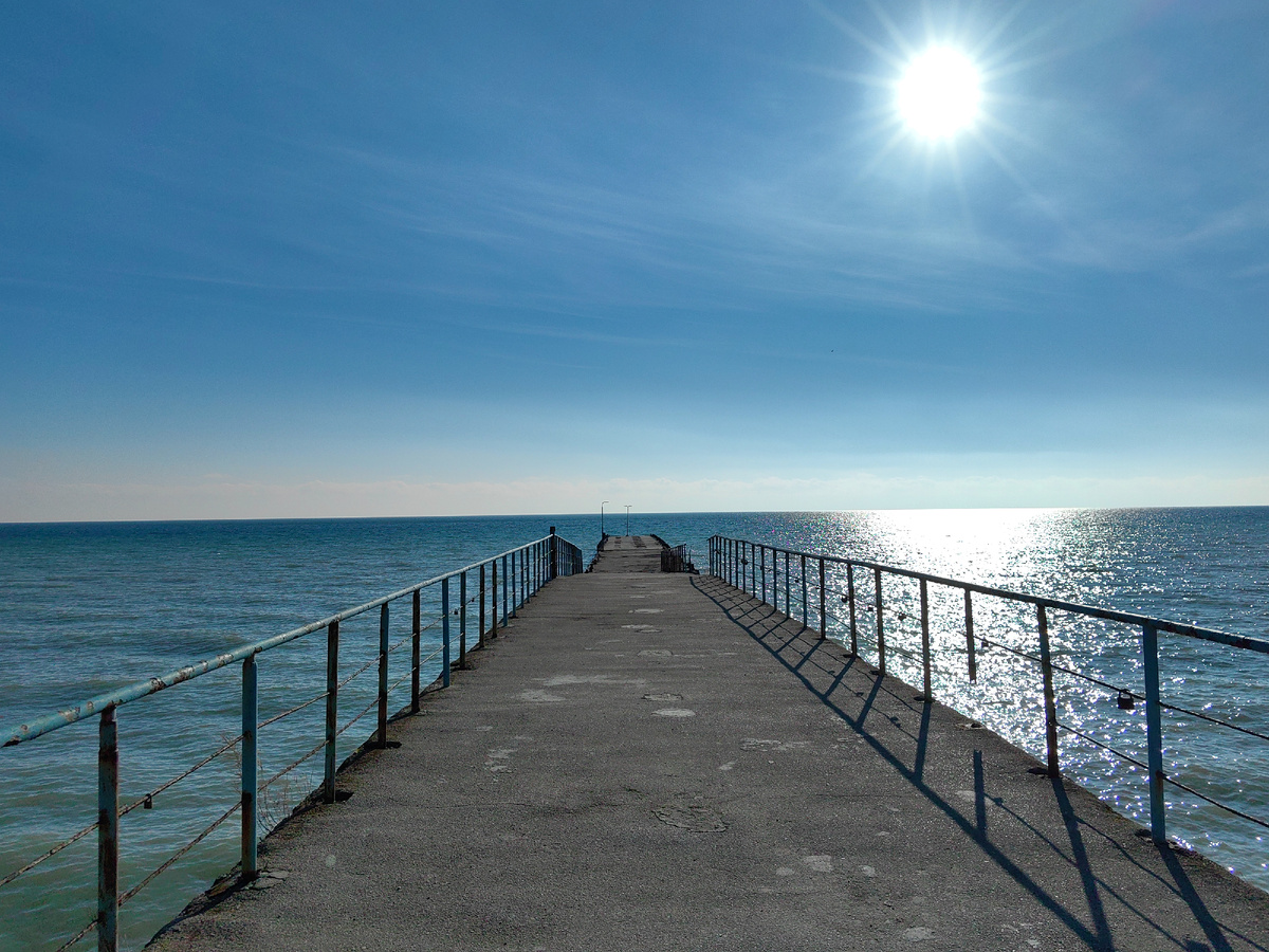 На пирсе. Сегодня. Фото автора канала