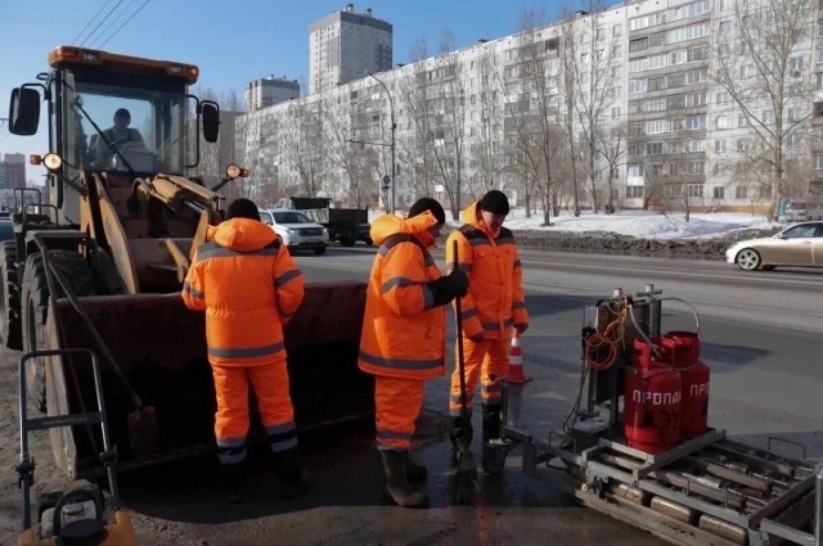    Более 1,6 тыс километров дорог отремонтировали в Новосибирской области