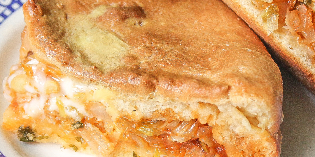 Легкий капустный пирог: аромат на всю кухню и довольные лица за столом!