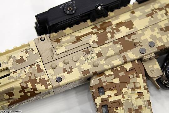    «Калашников» представит на выставке в ОАЭ новые модели автоматов АК-12 и ручной пулемет