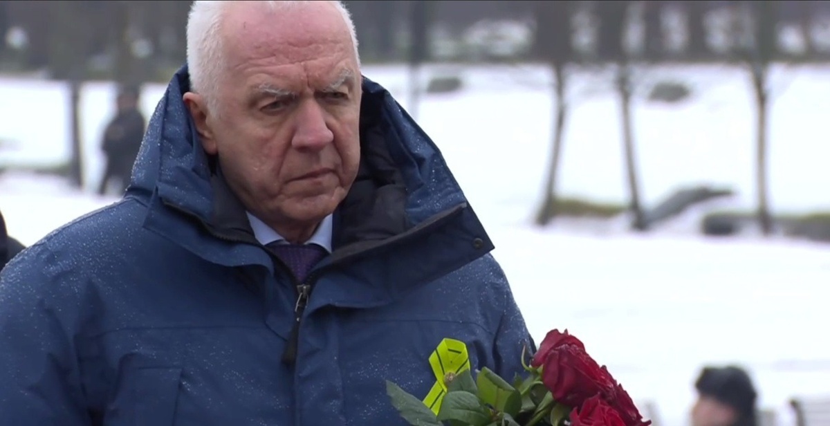     Источник: Стоп-кадр видео