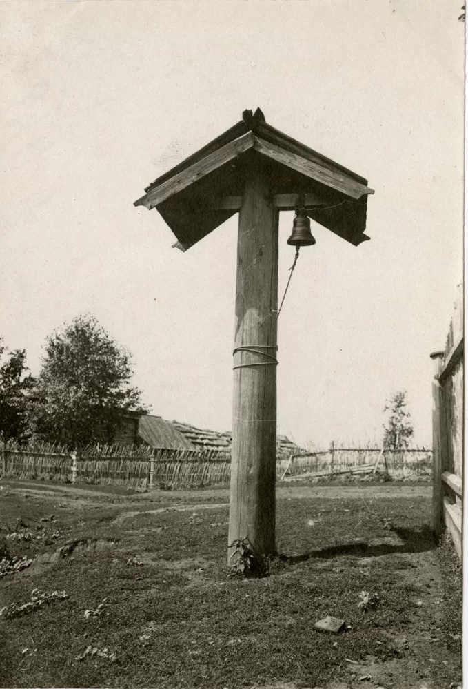 Звонница у часовни