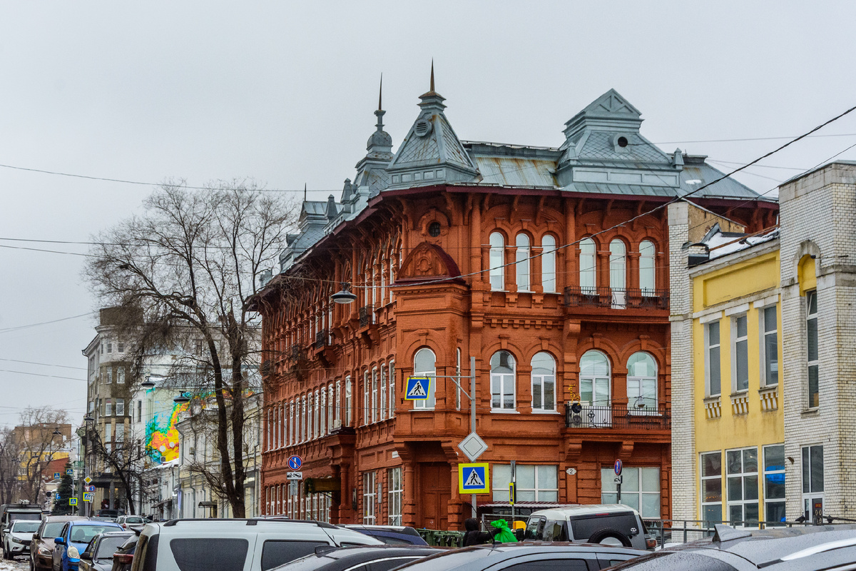 Молодогвардейская, 59 / ​Высоцкого, 2