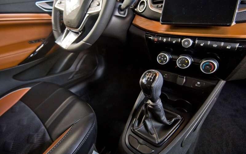    Lada Vesta с новой 6-ступенчатой МКП