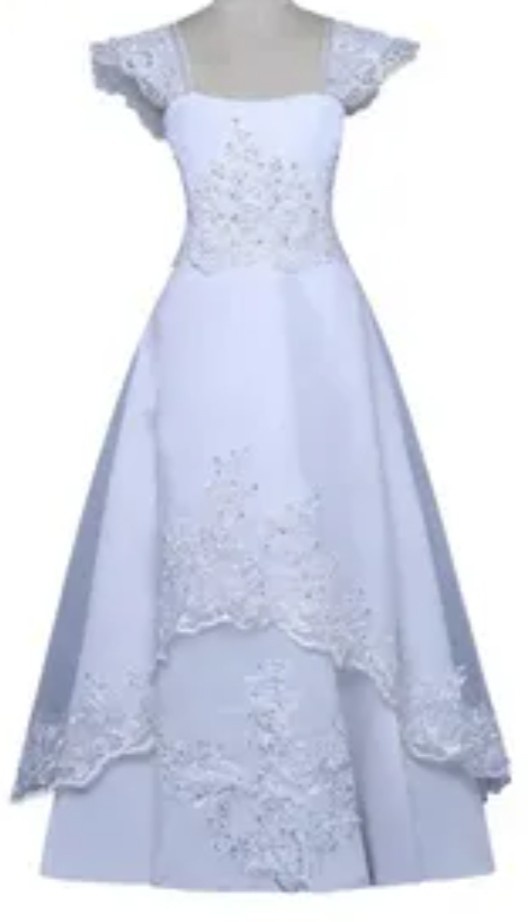 Белое платье для девочки, из интернета.