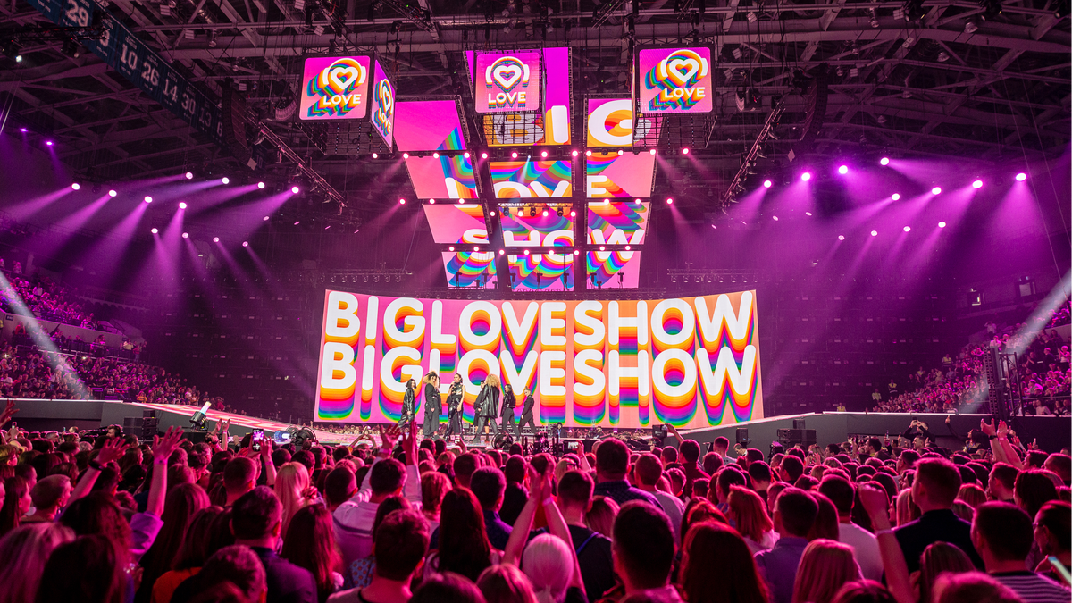 На фото: Big Love Show