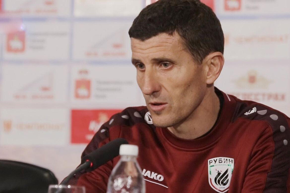 27 мая 2016 года испанский специалист Хави Грасия подписал с «Рубином» контракт на три года. фото: rubin-kazan.ru