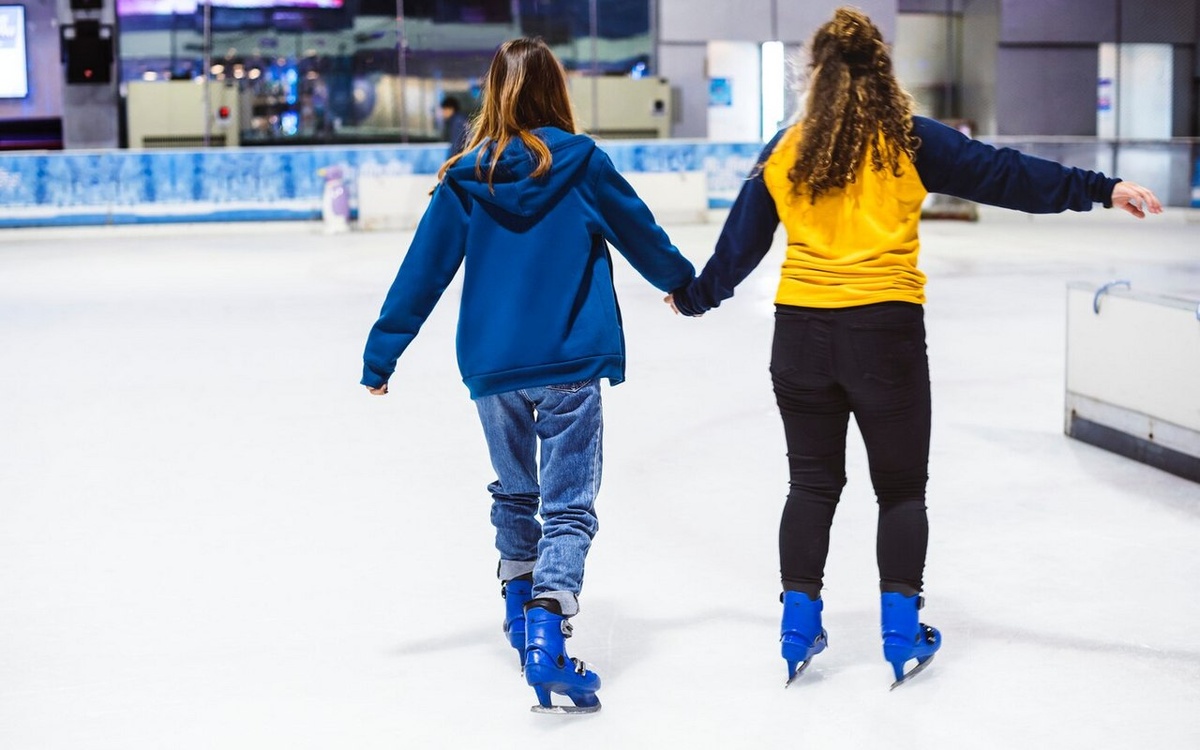    Ледовый дворец в Лебедяни построит депутат липецкого горсовета от rawpixel.com на Freepik