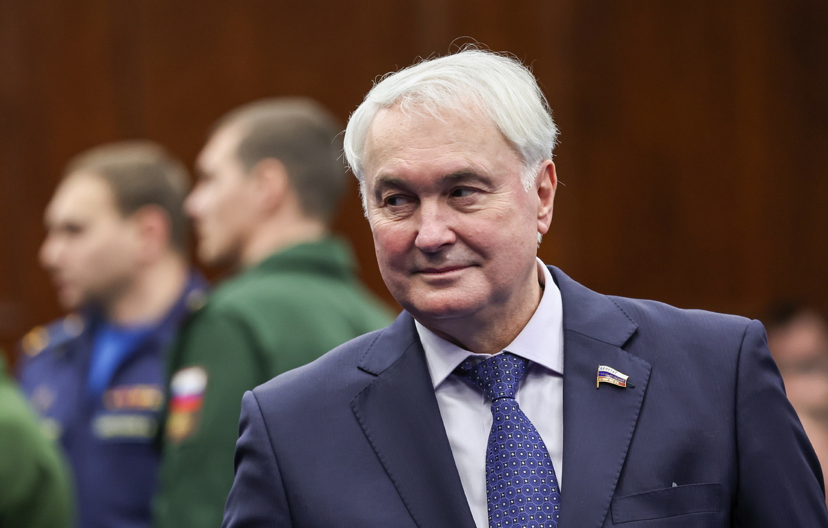    Председатель комитета Госдумы РФ по обороне Андрей Картаполов  Александр Казаков/ТАСС