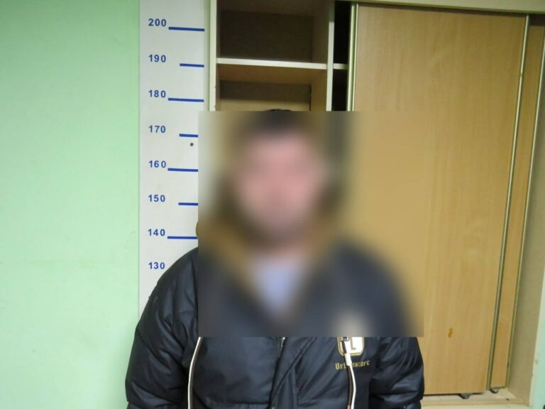    Пытался уйти через границу. В Оренбуржье задержан иностранец за ДТП в Калужской области Белов Михаил Александрович