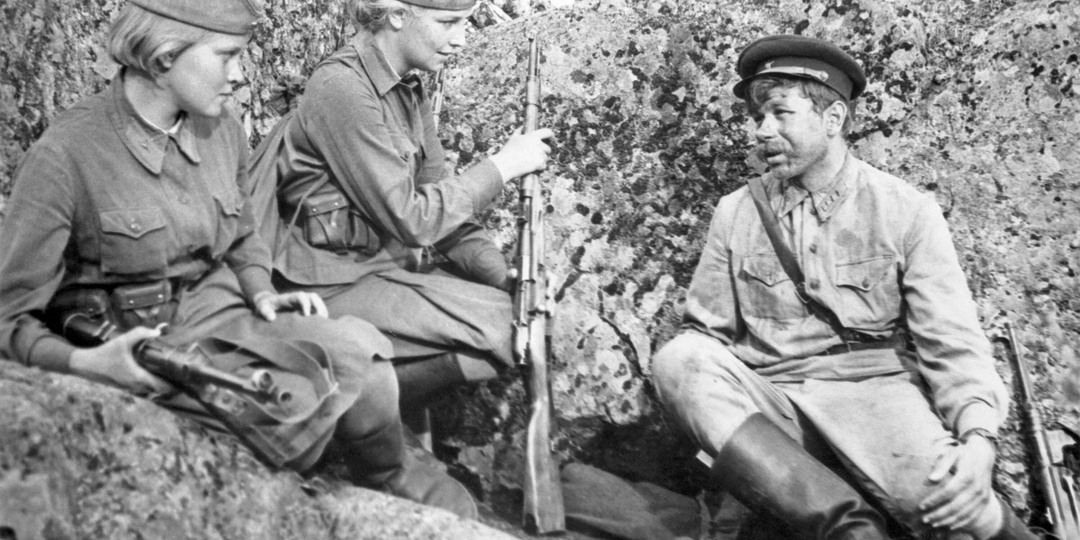 «А зори здесь тихие» — один из самых проникновенных фильмов о Великой Отечественной войне.