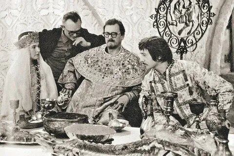 Леонид Гайдай на съемках фильма "Иван Васильевич меняет профессию". к/ст. "Мосфильм"