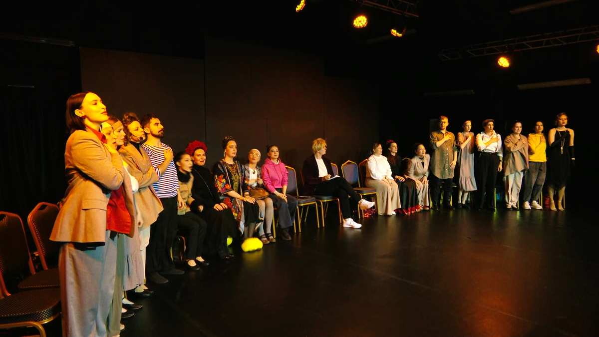    Камерный драматический театр Ханты-Мансийска отметил первый день рождения