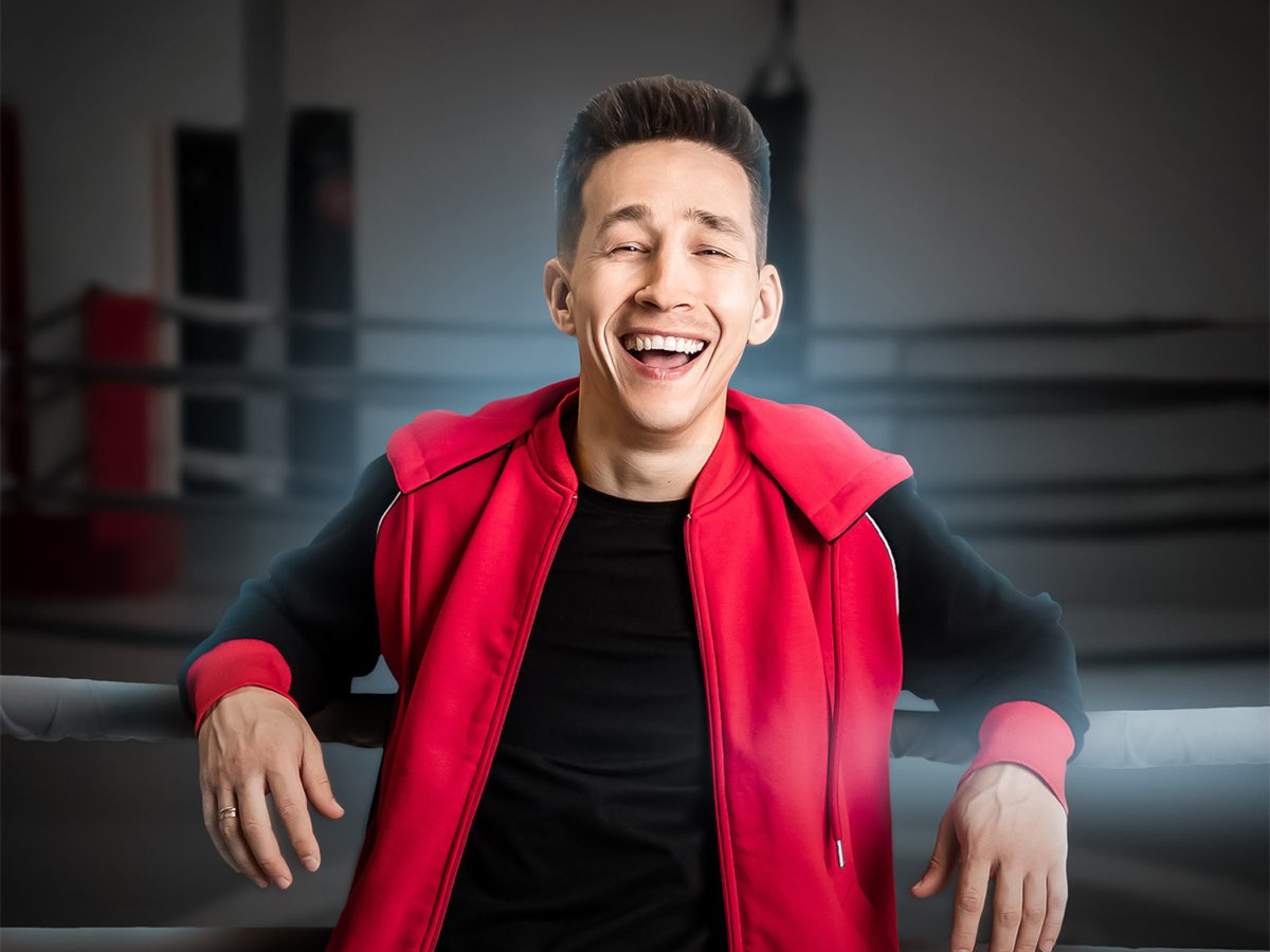 Солист Вячеслав Скрипка