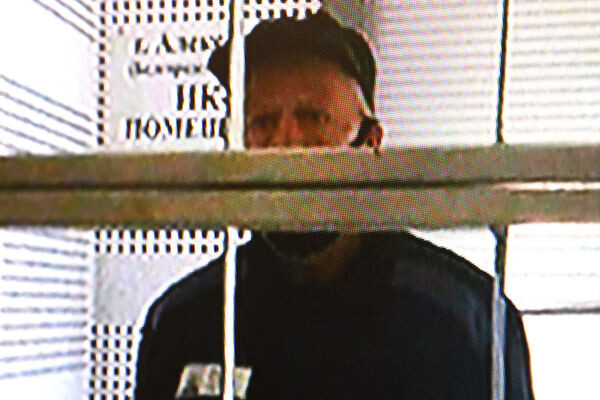 Актер Михаил Ефремов во время рассмотрения жалобы на приговор во Втором кассационном суде Москвы (актер участвовал в заседании суда по видеосвязи), 15 сентября 2021 года / Алексей Майшев/РИА «Новости»   📷