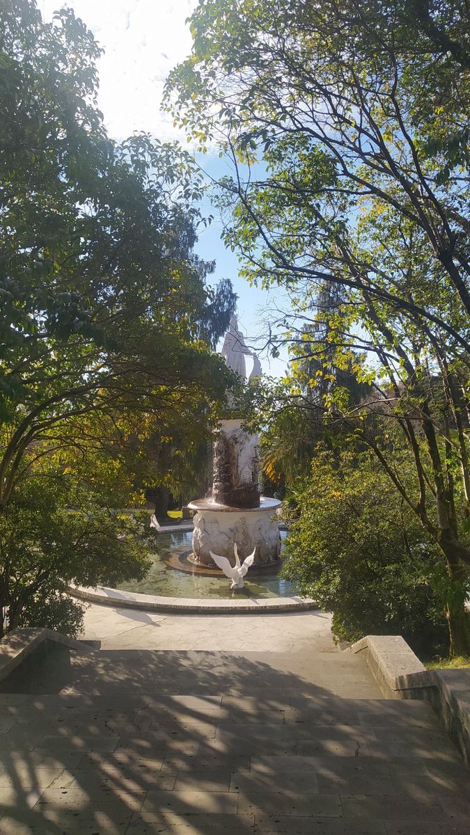 фонтан Сказка