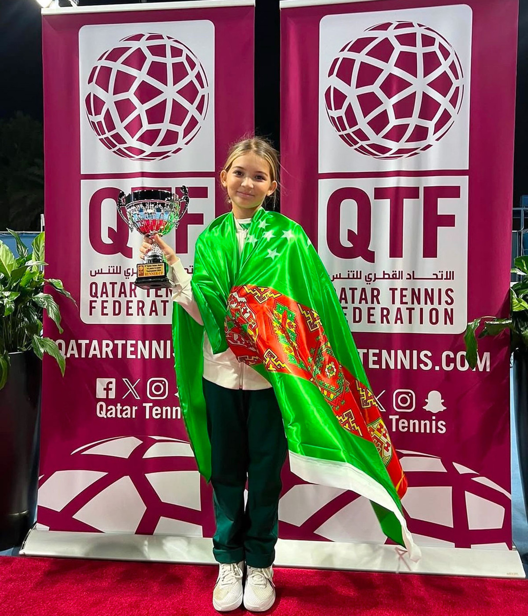 Турнир «TEN-PRO Global Junior Tour» в Дубае проходил на кортах Rackets Academy для талантливых мальчиков и девочек со всего мира, родившихся с 2009 по 2017 год, в семи отдельных возрастных категориях – U10, U11, U12, U13, U14, U15 и U16.Сульгун Ишанкулиева первенствовала в категории U11, в которой борьбу за главный приз вели 11 девочек не старше 2013 года рождения, поделённые на предварительном этапе соревнования на две группы. Она выиграла состязания в группе «В», поочерёдно обыграв Хаю Дуади (Алжир) – 6:0, 6:0, Антонину Тронину (ОАЭ) – 6:3, 6:3, Еву Петинову (Россия) – 6:4, 6:2 и Камилу Билялову (Казахстан) – 6:1, 6:1, а в финале взяла верх над победительницей группы «А» А.Берадзе (Грузия) – 6:2, 6:1 и удостоилась, помимо чемпионского Кубка, приза – брендовой спортивной одежды FILA.