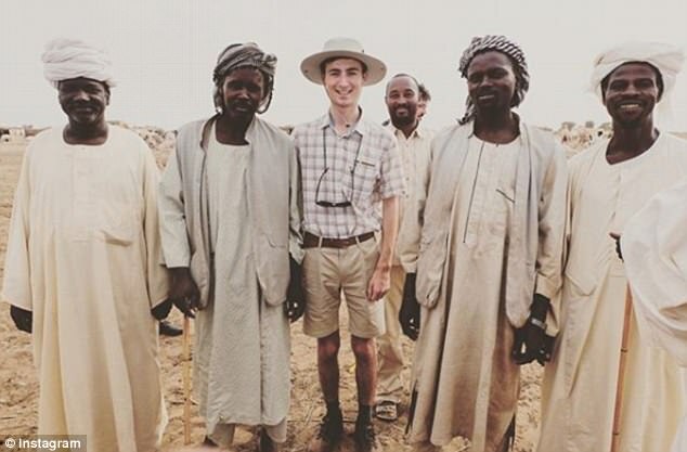 Уильям Бэкленд, или Джесси Гордон, на верблюжьих рынках Дарфура