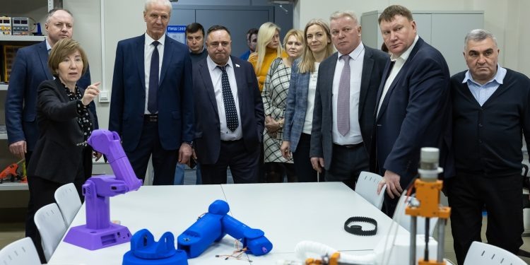    пресс-служба Псковского областного Собрания депутатов