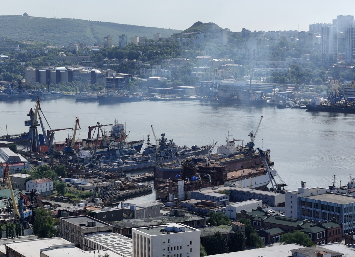 Бухта Золотой Рог