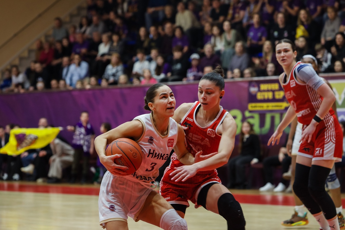 Карина Низамова и Мария Крымова