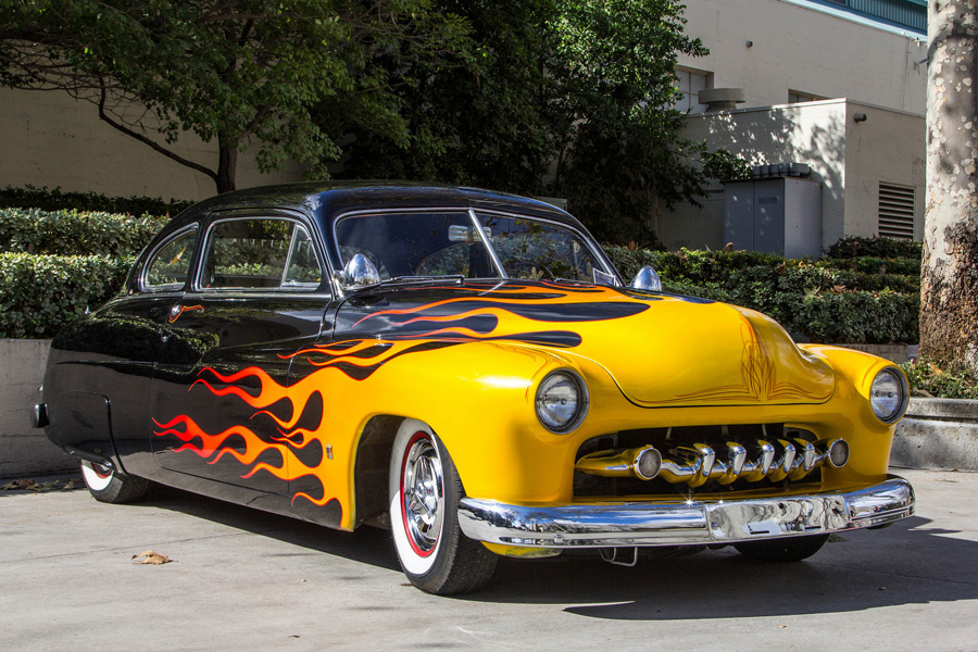 Раньше Ford подразделял свои машины по ценовым сегментам среди 3 брендов: сам Ford, Mercury и Lincoln.