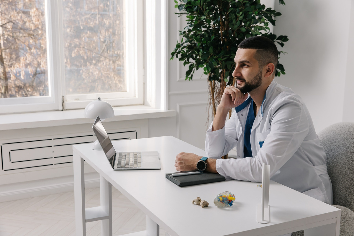 Автор статьи: Станислав Али, уролог, кандидат медицинских наук, доцент Института Урологии