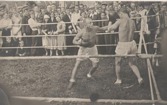 Иван Александрович Князев в начале карьеры