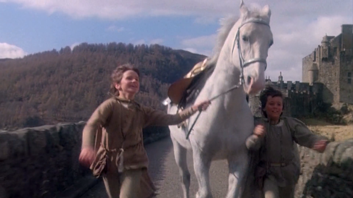 Кадр из фильма Мио, мой Мио (1987)