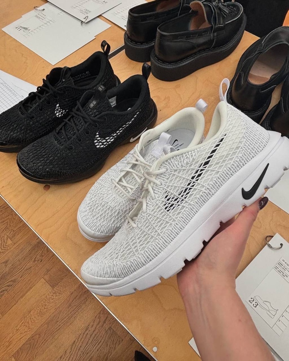 Comme des Garçons представил свою интерпретацию кроссовок Nike Air Rejuven8