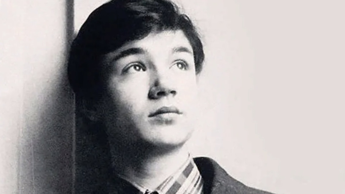 Евгений в юности