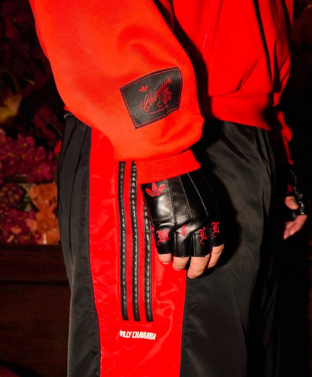 Провокационная коллекция adidas Originals с Вилли Чаваррией на Неделе моды в Париже