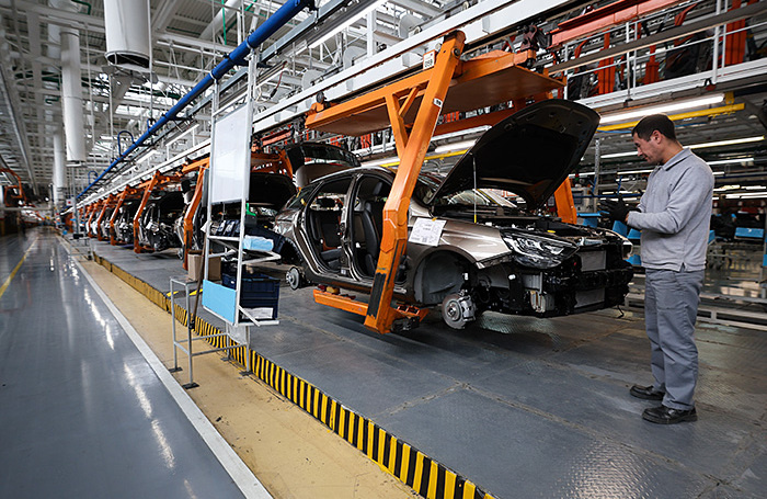     Работа завода «АвтоВАЗ» в Тольятти.Егор Алеев/ТАСС