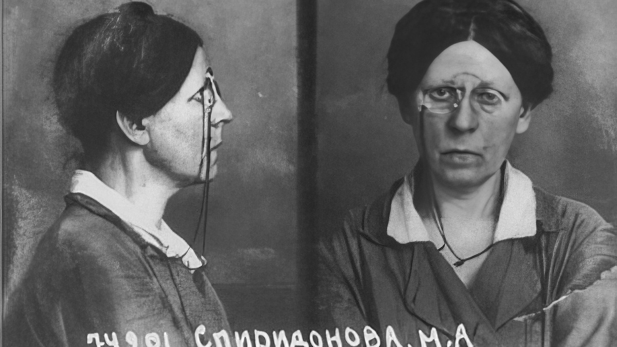 Марию Спиридонову расстреляли в 1941 году. Это ее последняя фотография, сделанная в орловской тюрьме