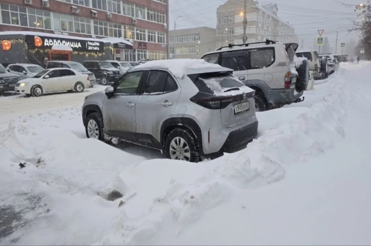    Ажиотаж в магазинах и серьезный пожар.