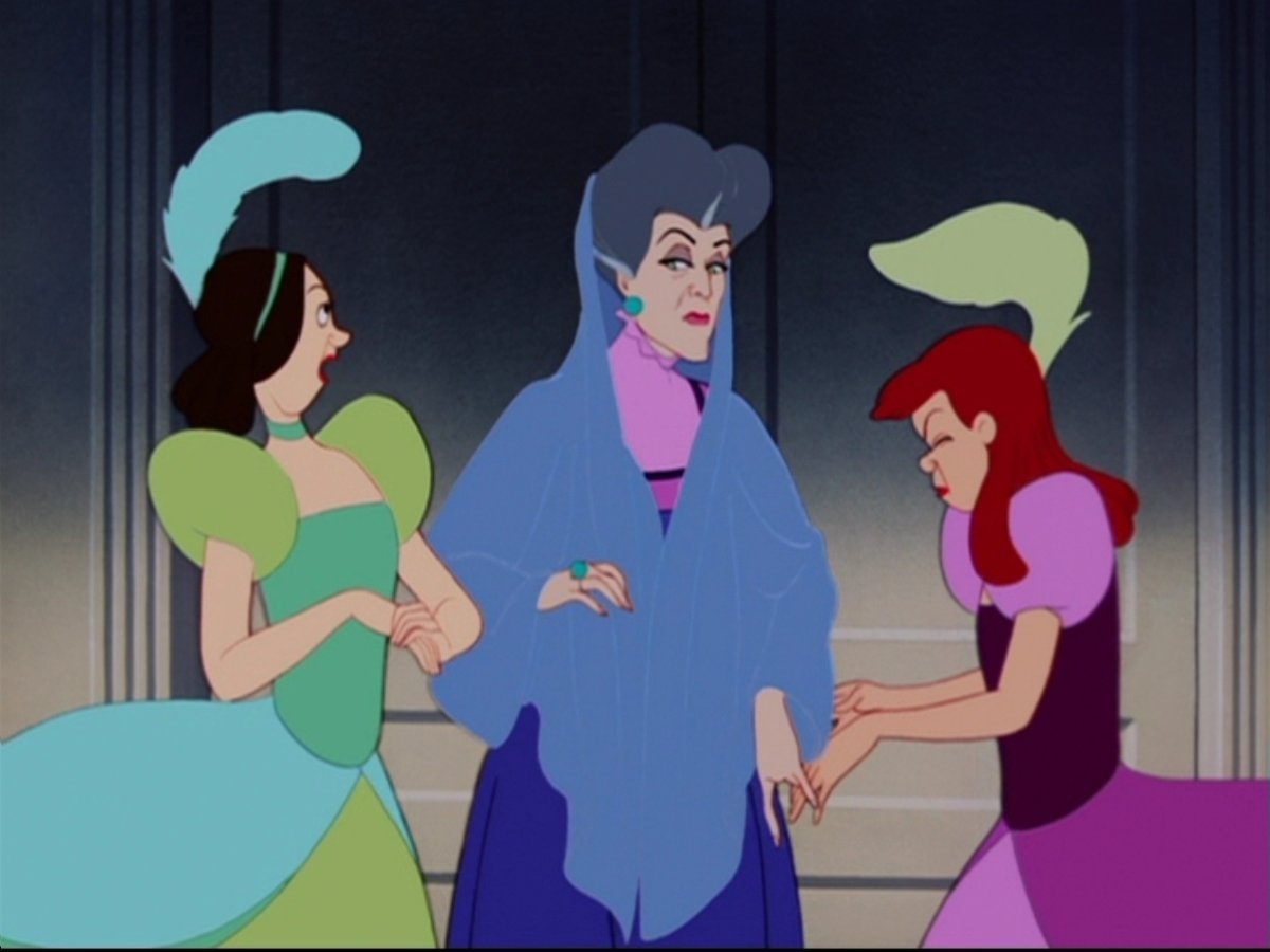 Фото из сети. По бокам Амнистия и Реабилитация, а посреди - Опухшая Гордость.