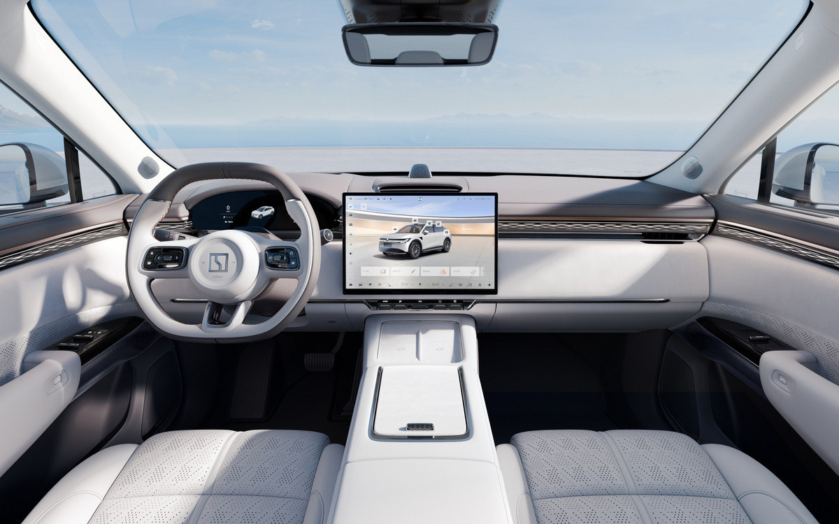 Zeekr 7X мультимедия (фото: Zeekr)