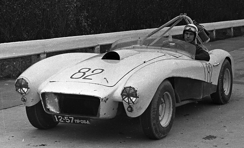 спортивный ЗИЛ ( интернет)