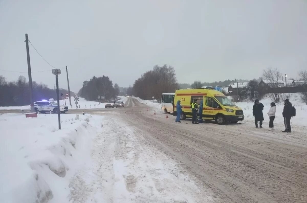    Шесть пассажиров маршрутки пострадали в ДТП под Ижевском