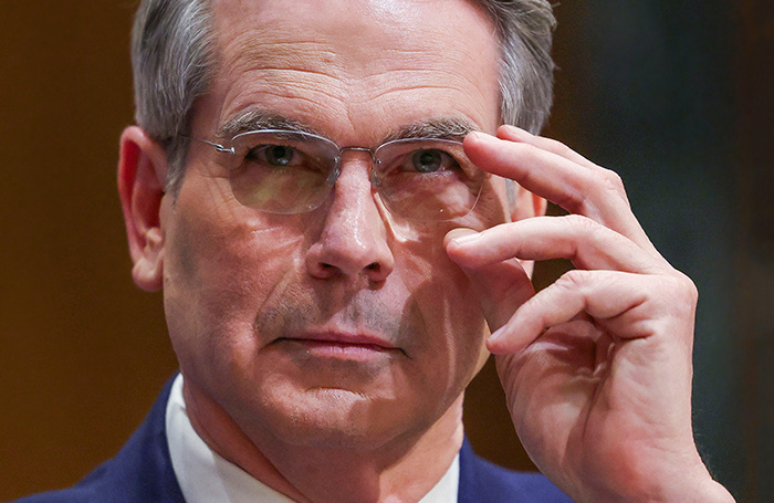    Скотт Бессент.Kevin Lamarque/Reuters