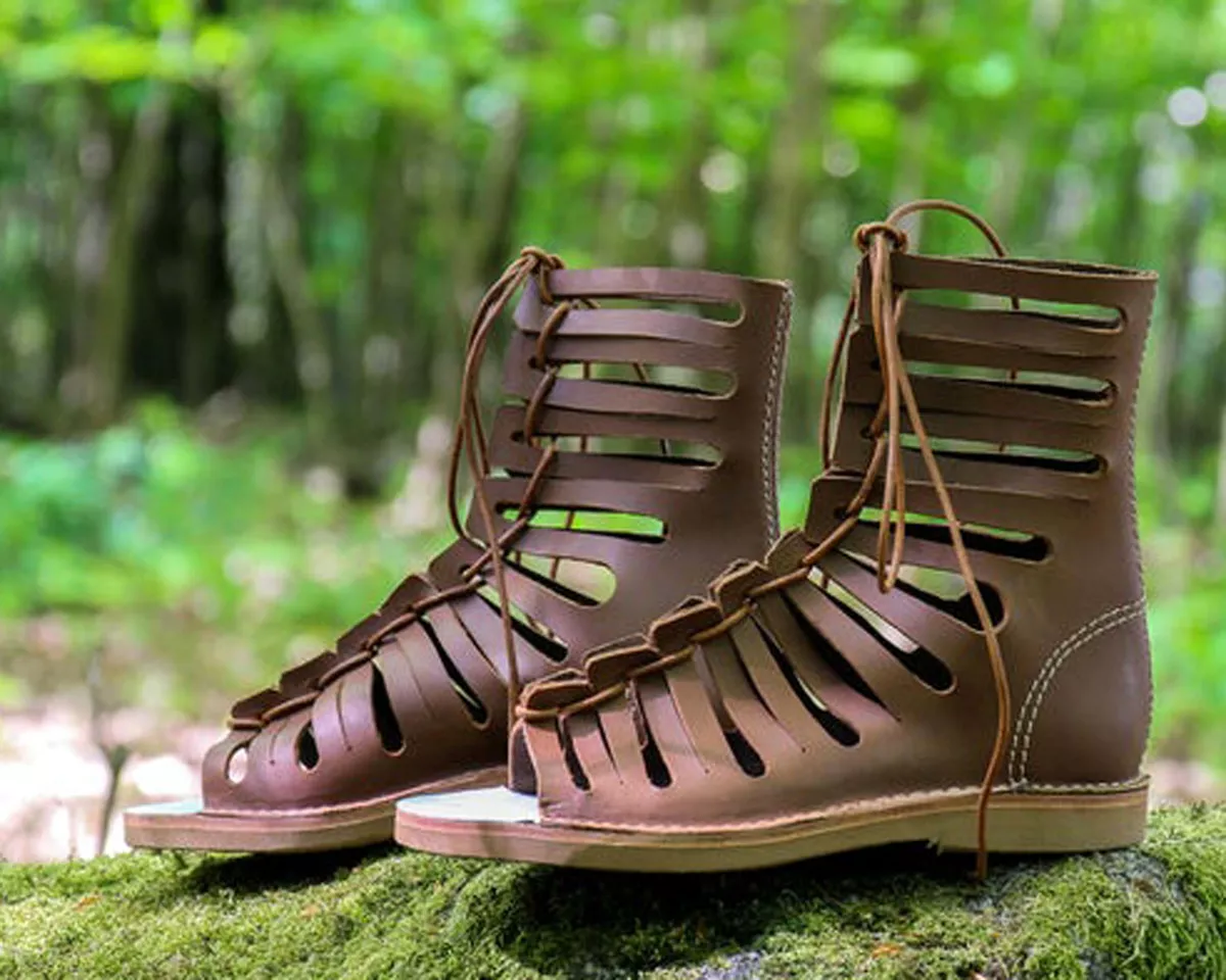 Калиги, современная реплика