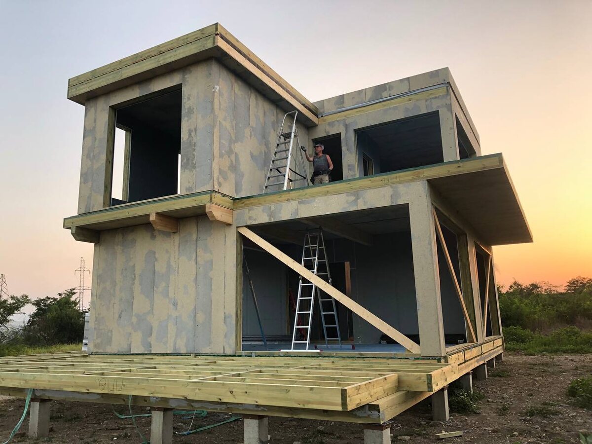 Дом без отделки