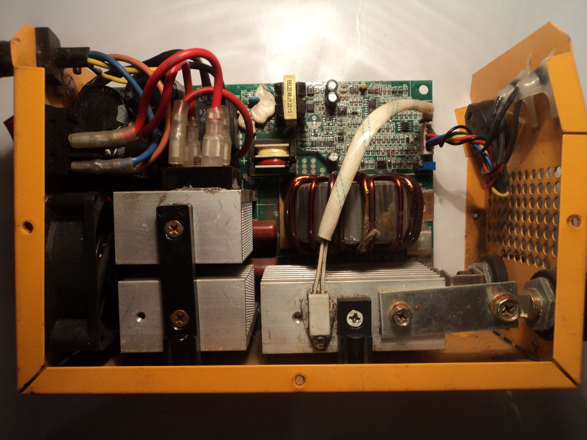 Аппарат без кожуха. Фото автора.