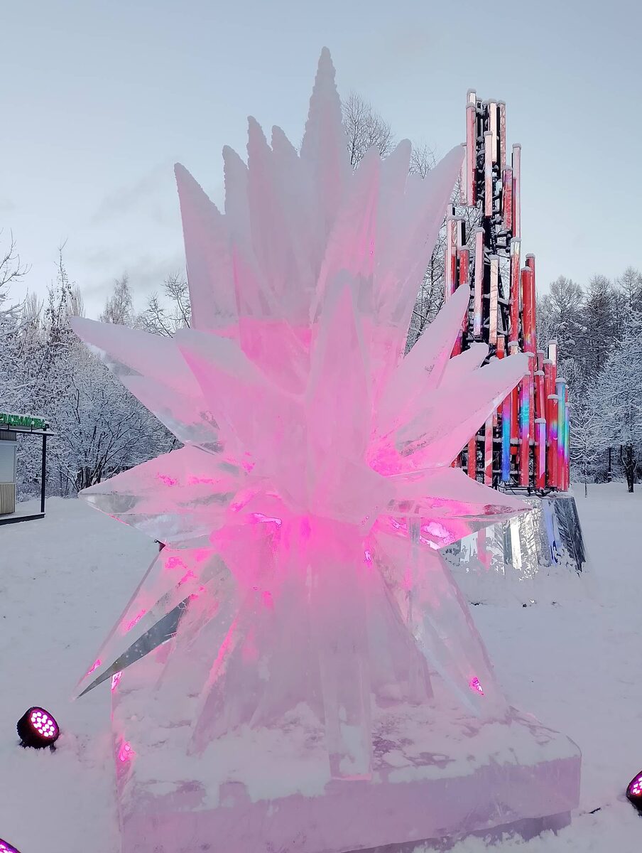 В Москве все расстаяло. Осталось воспоминание. И надежда, что опять замерзнет.