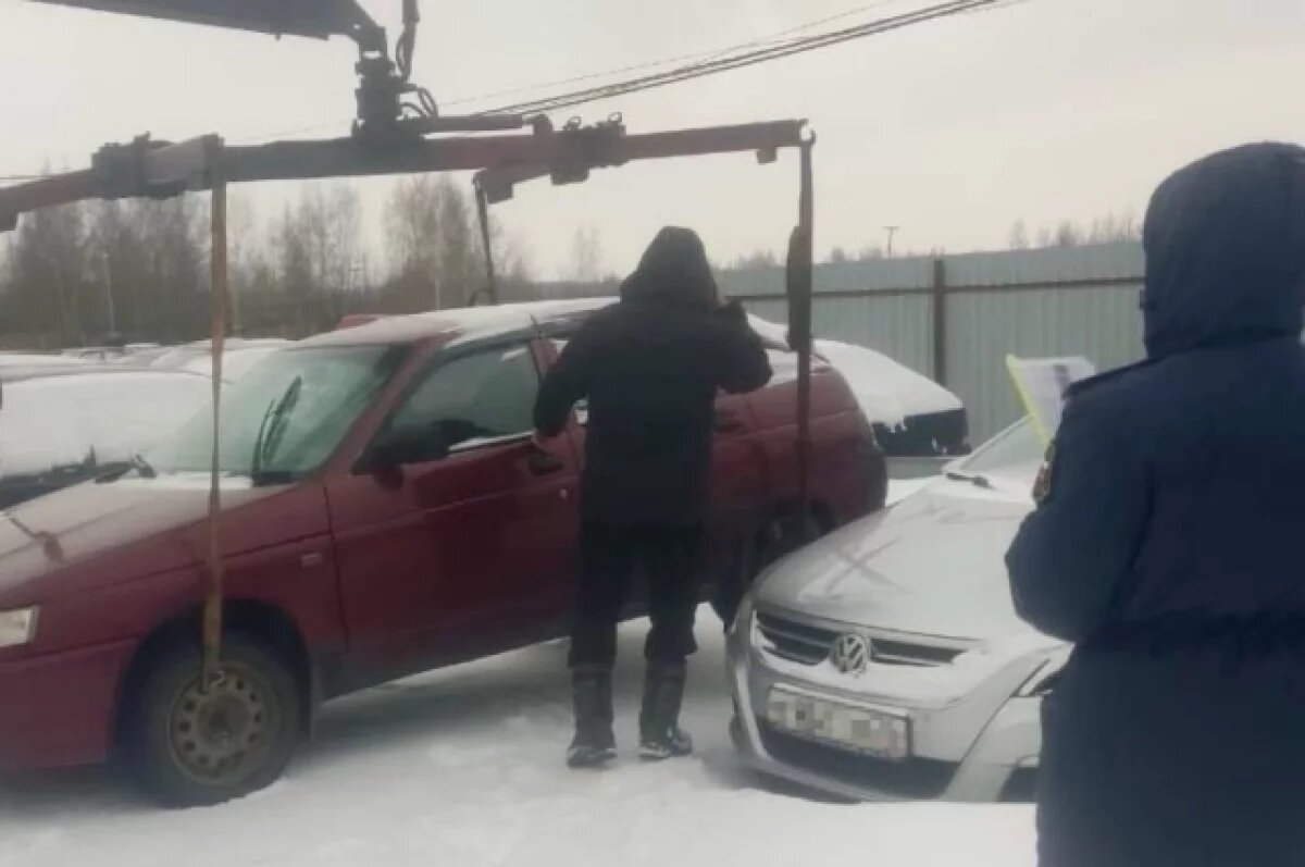    В Ярославле у мужчины арестовали автомобиль из-за долга по алиментам