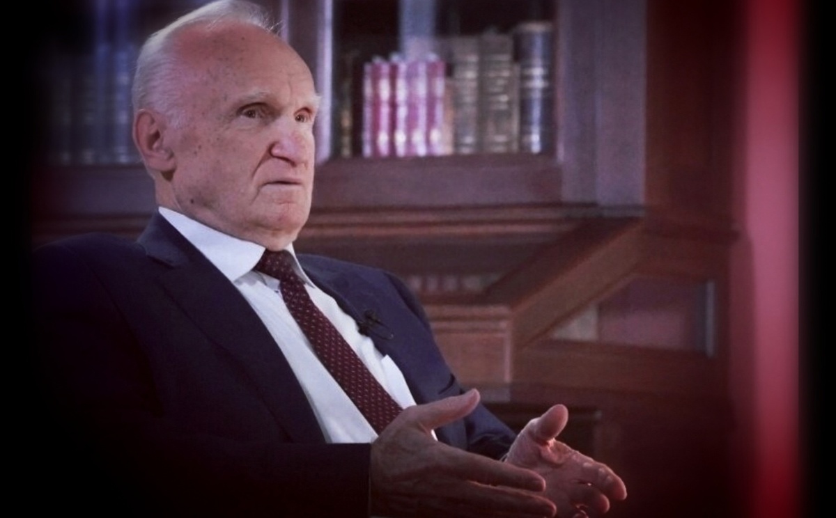 Алексей Ильич Осипов — учёный-богослов, педагог, доктор богословия, заслуженный профессор Московской духовной академии, писатель, публицист, проповедник.