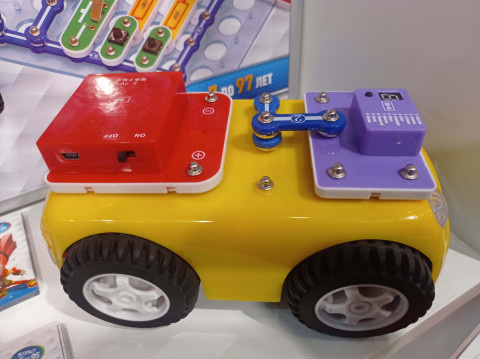 Встреча с Бахметьевым, создателем конструктора Знаток