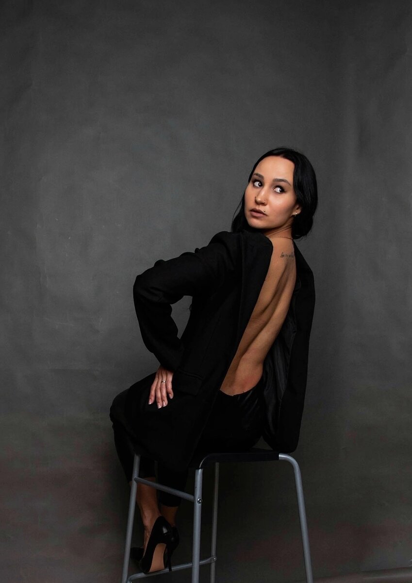 Эксперт в наращивании волос Захарова MARYAZNN