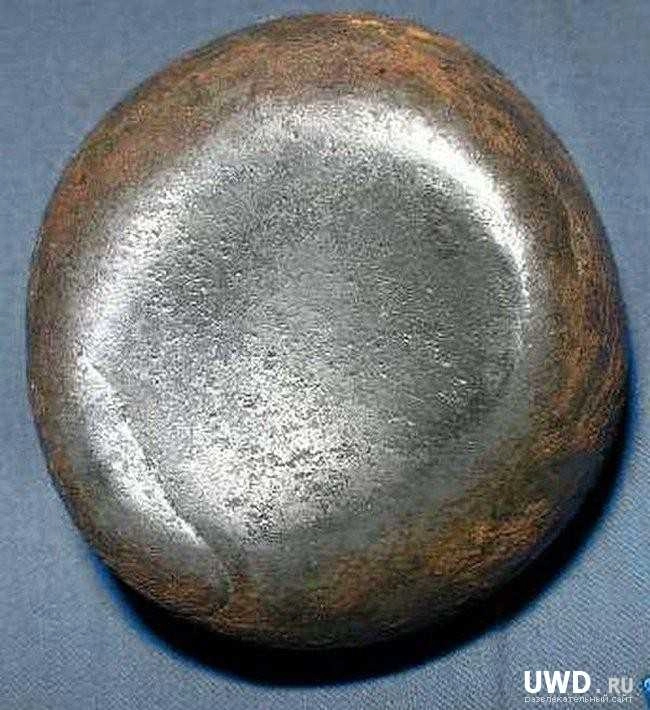 И этот "коржик" - слиток булата. Взято из интернета